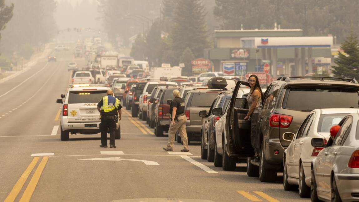 Californie: des milliers d’évacués dans une zone touristique menacée par les flammes