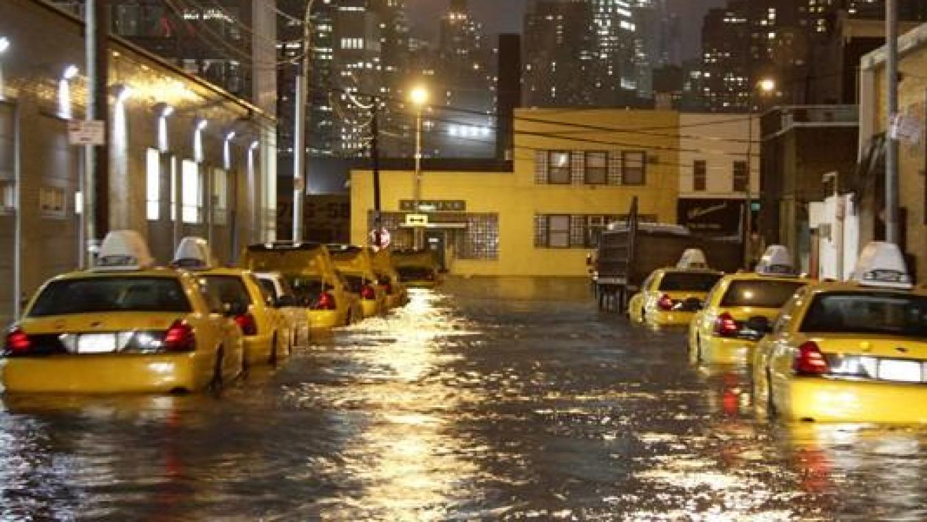 A New York, des habitants sous le choc après des inondations soudaines et historiques