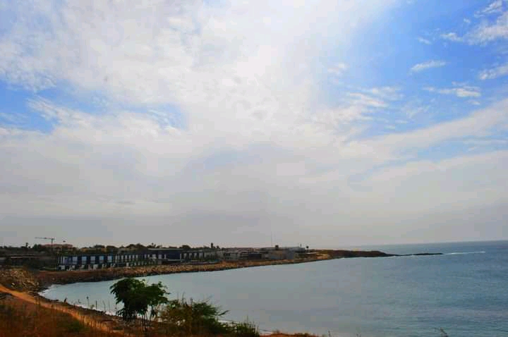 Reportage – Erosion côtière : L’hydre qui ne cesse d’engloutir les côtes sénégalaises