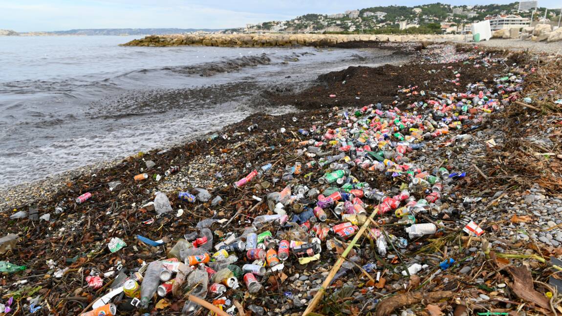 France : A Marseille, tollé après le déversement de tonnes de déchets dans la mer