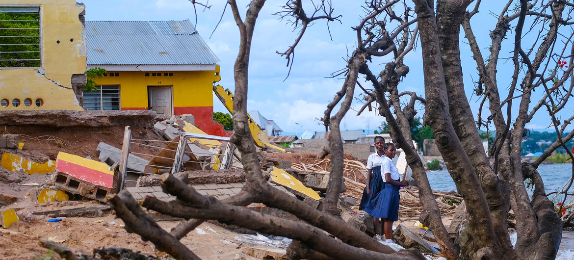 Les vagues promesses ne suffisent pas : la planète toujours sur la voie d’un réchauffement catastrophique (ONU)