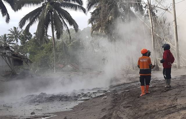 Indonésie : L’éruption du volcan Semeru fait 13 morts, selon un bilan provisoire