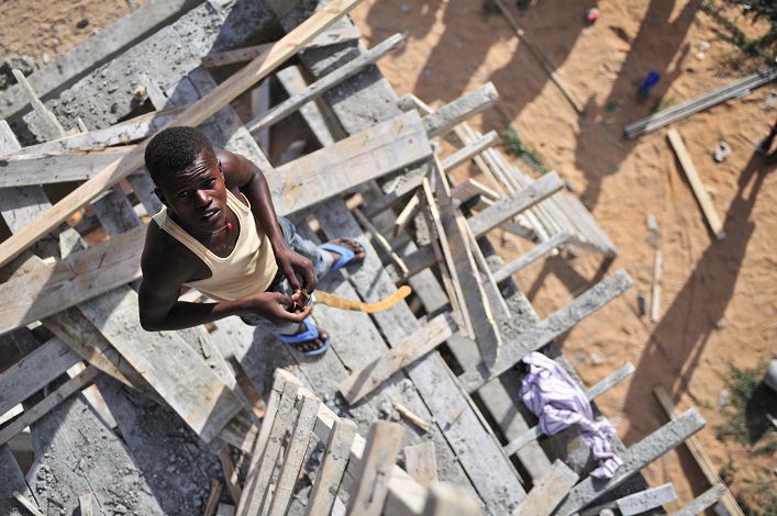 LE CHANGEMENT CLIMATIQUE NOUS FAIT DÉJÀ PERDRE 677 MILLIARDS D’HEURES DE TRAVAIL CHAQUE ANNÉE DANS LE MONDE