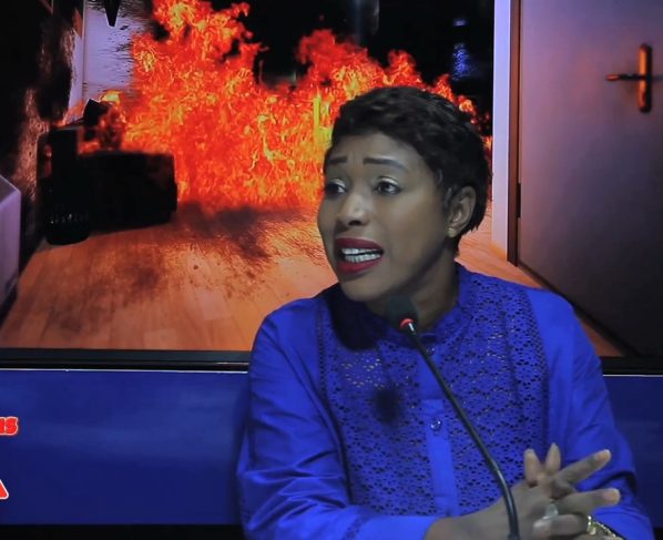 Parlons HSE-présentatrice Khady Camara